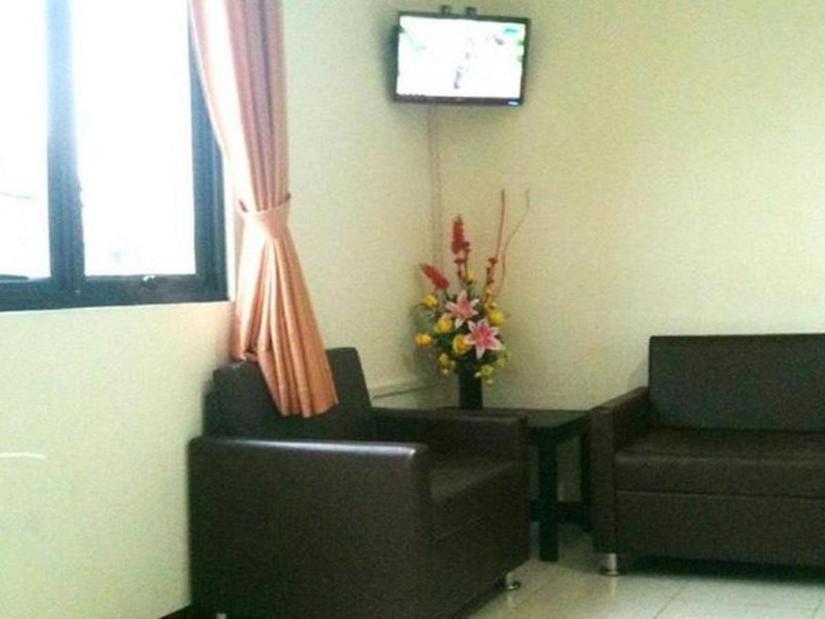 Hotel Aroma Inn Pontianak Εξωτερικό φωτογραφία